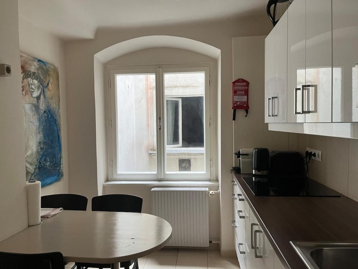 Stylish 4th-floor In Apartment Wien